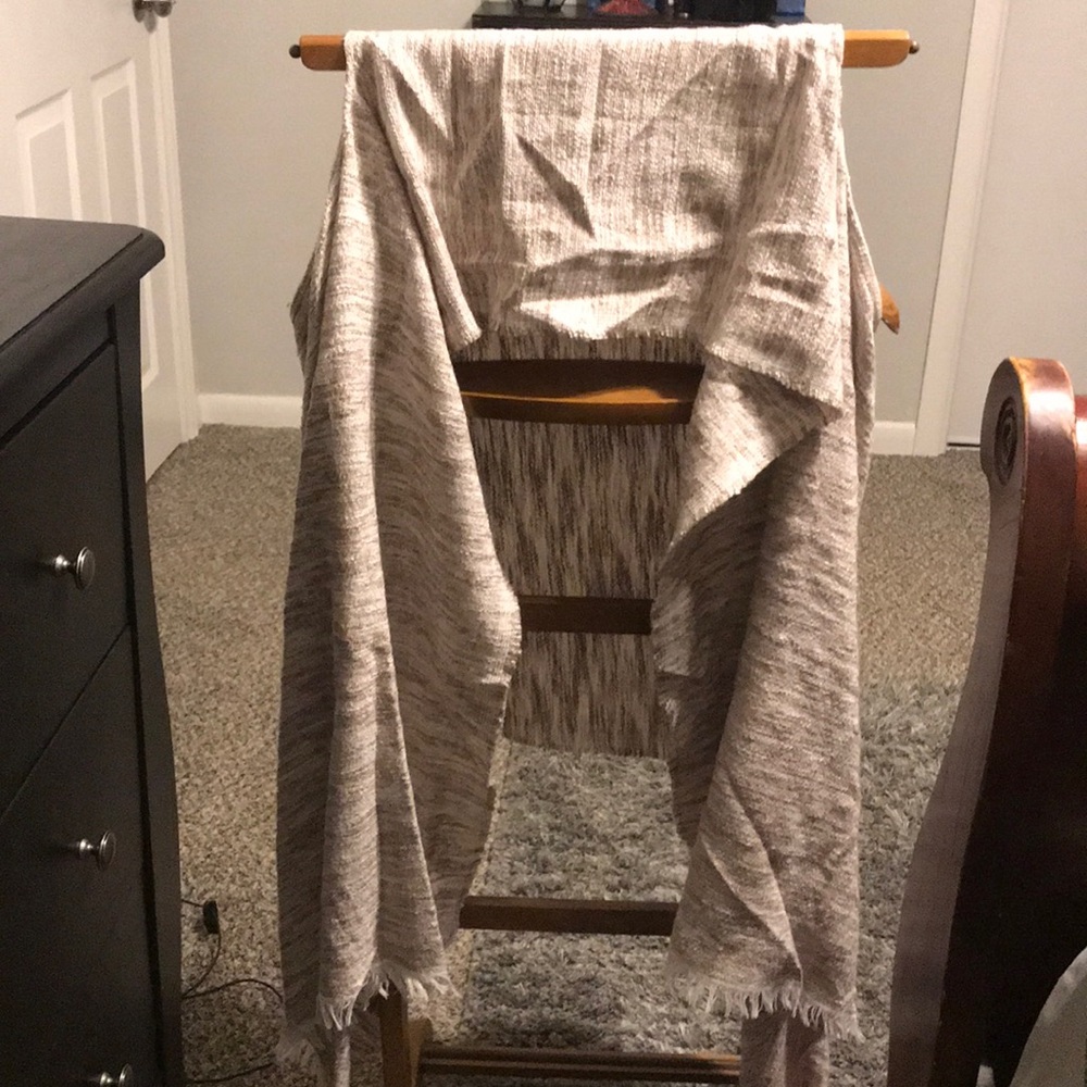 Tan vest